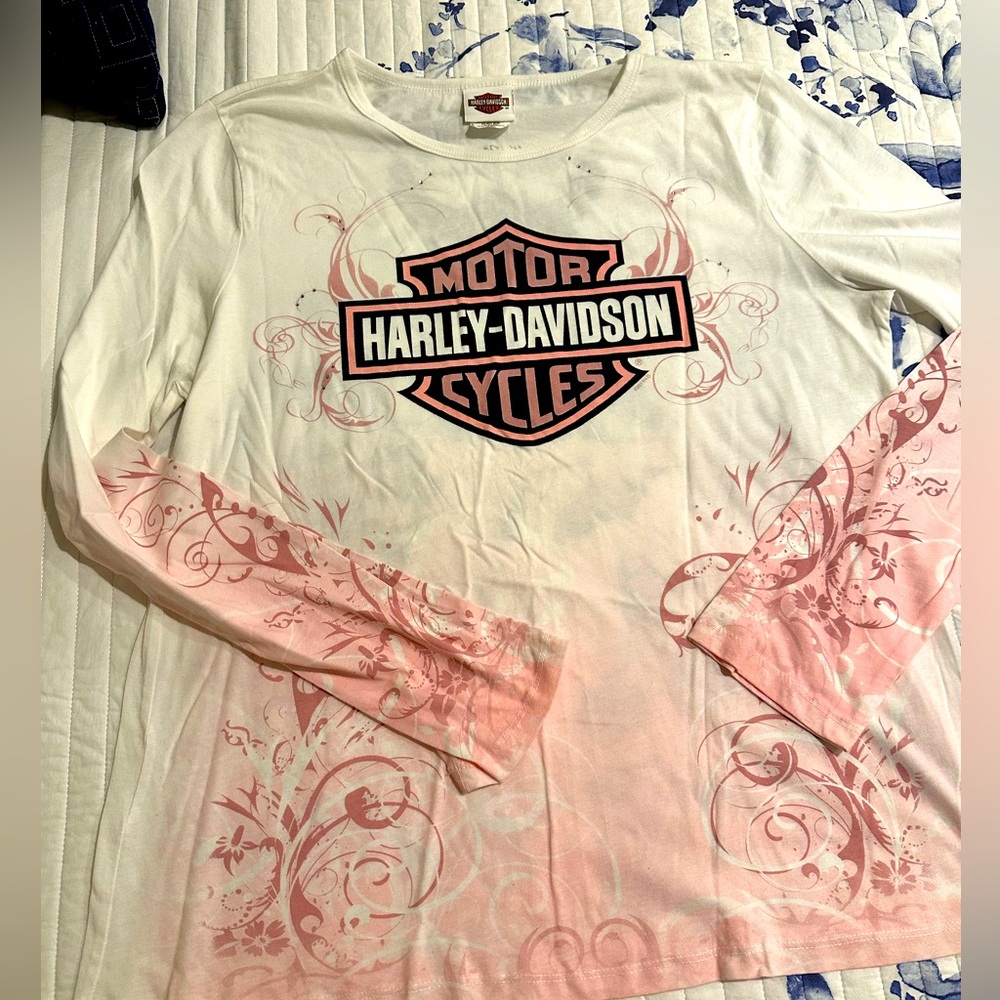 Long sleeve scoop neck Harley Davidson tee shirt